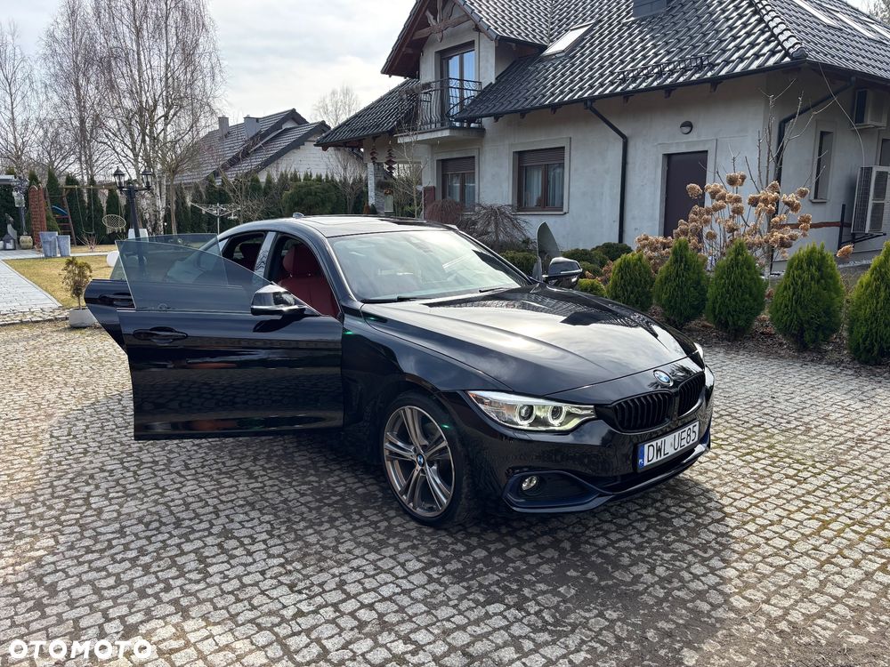 BMW Seria 4 430i xDrive Sport-Aut Sport Line - 32