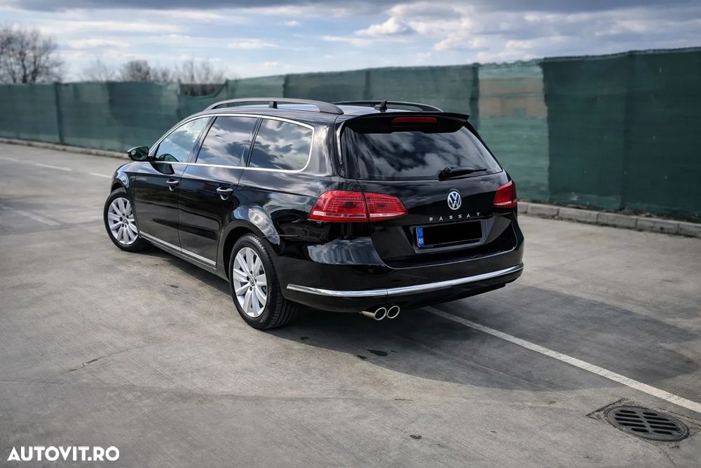 Volkswagen Passat 2.0 TDI BlueMotion Technology DSG Comfortline - 1