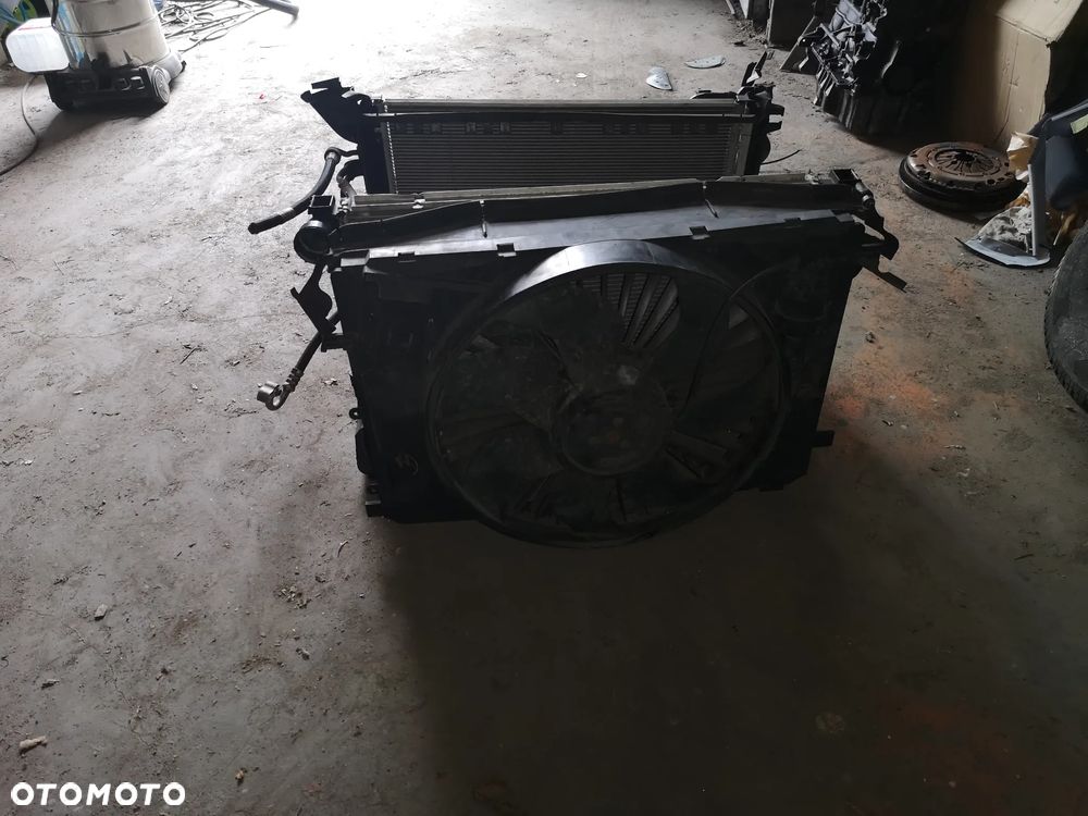 Komplet chłodnic z wentylatorem mercedes W204 2.2 CDI Lift - 8