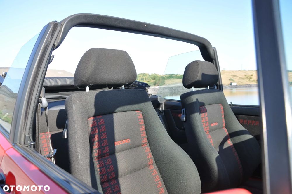 Volkswagen Golf 1.6 CL - 9