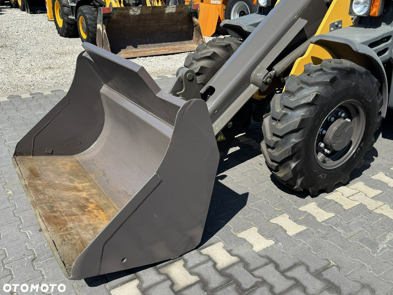Mecalac AX 700 Szybko-Złącze Łyżka Super Stan - 6