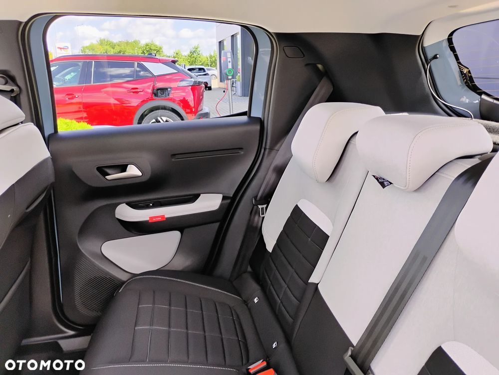 Citroën C3 1.2 PureTech Max EAT6 - 10