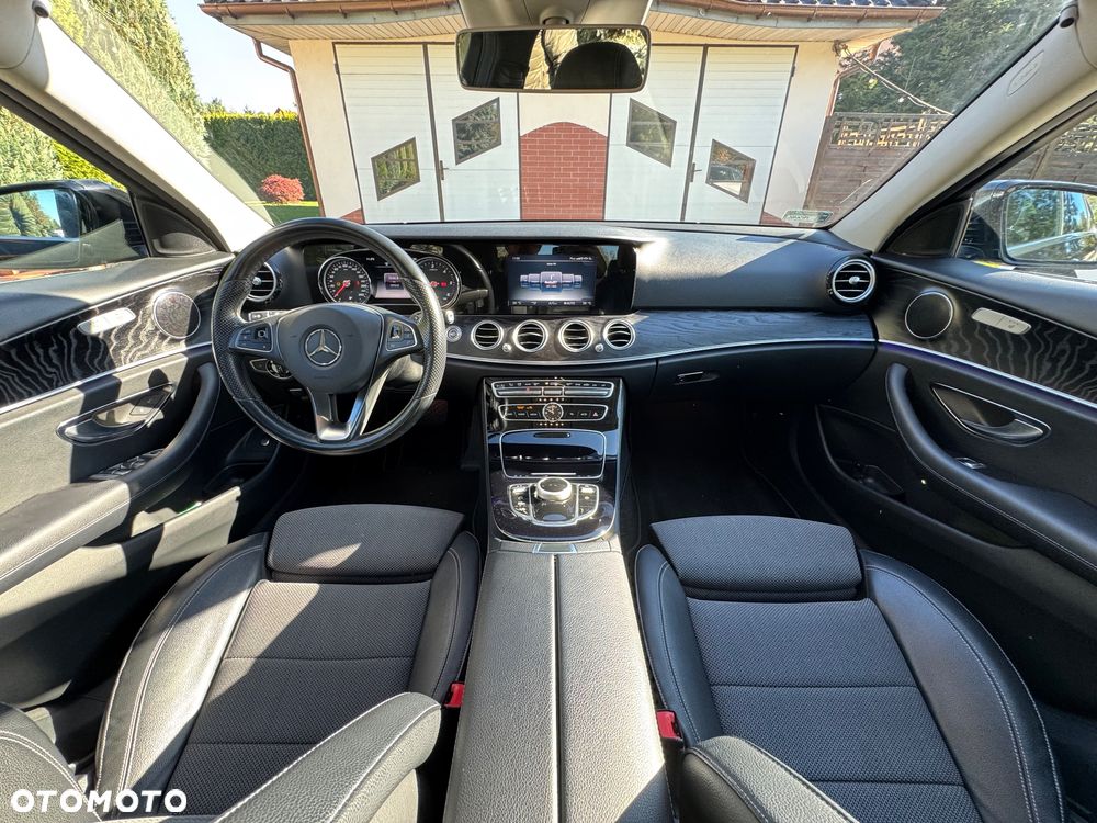 Mercedes-Benz Klasa E 220 d 9G-TRONIC - 8
