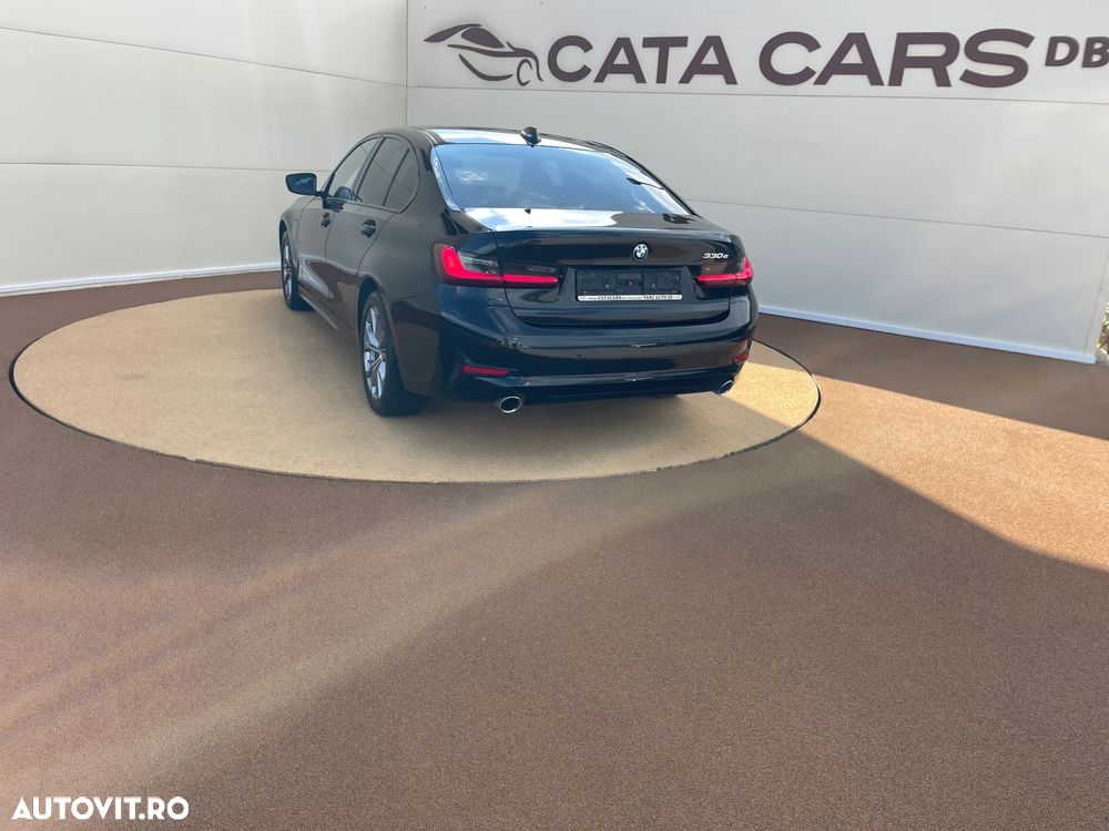 BMW Seria 3 - 10