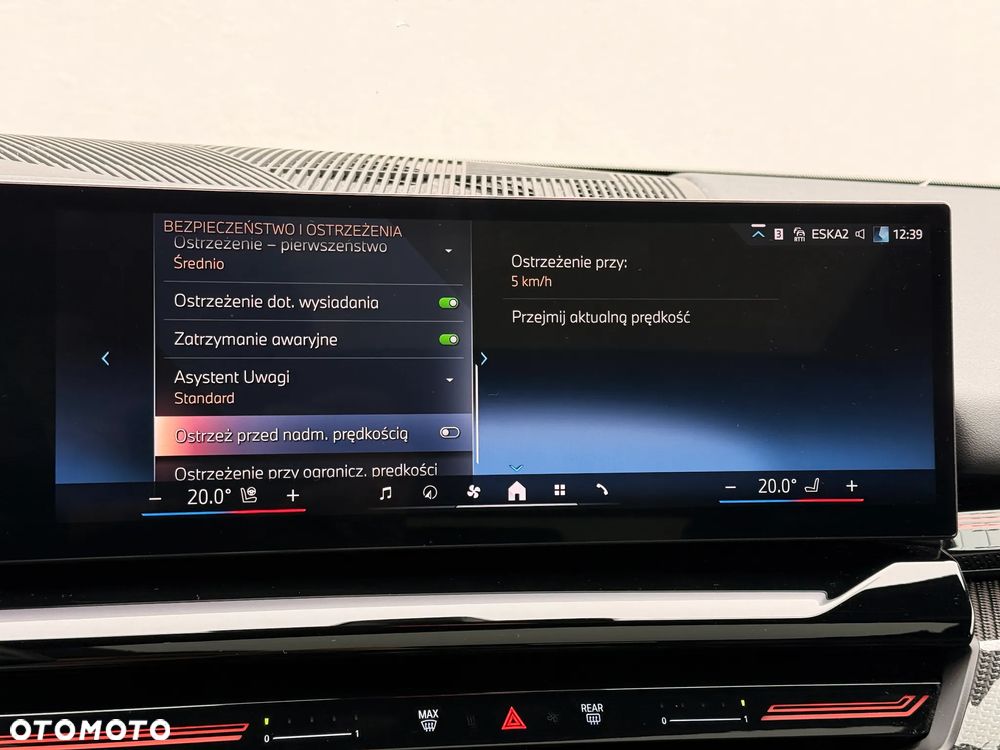 BMW Seria 5 520d xDrive - 41