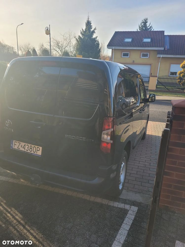 Toyota Proace city - 4