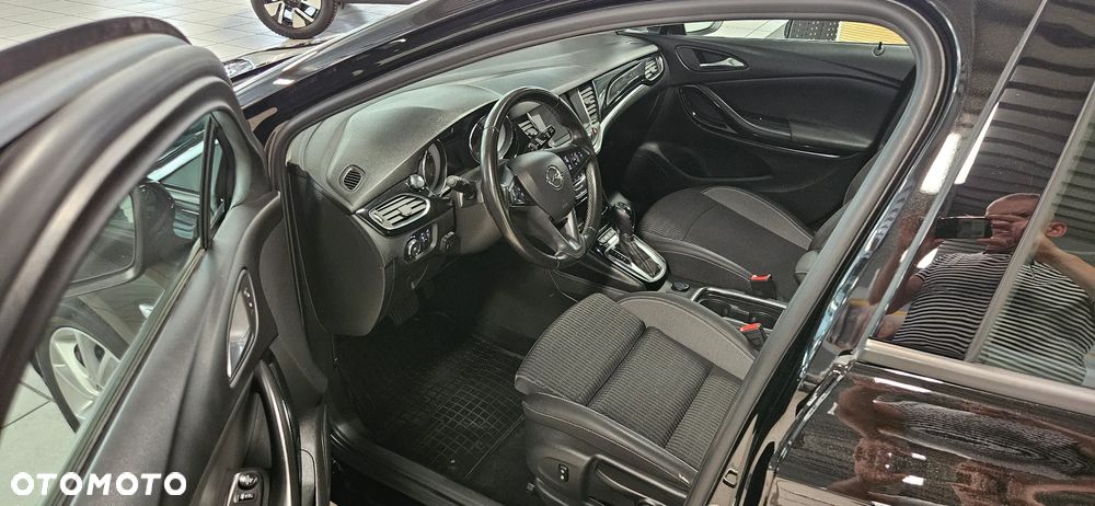 Opel Astra 1.4 T Elegance S&S - 8