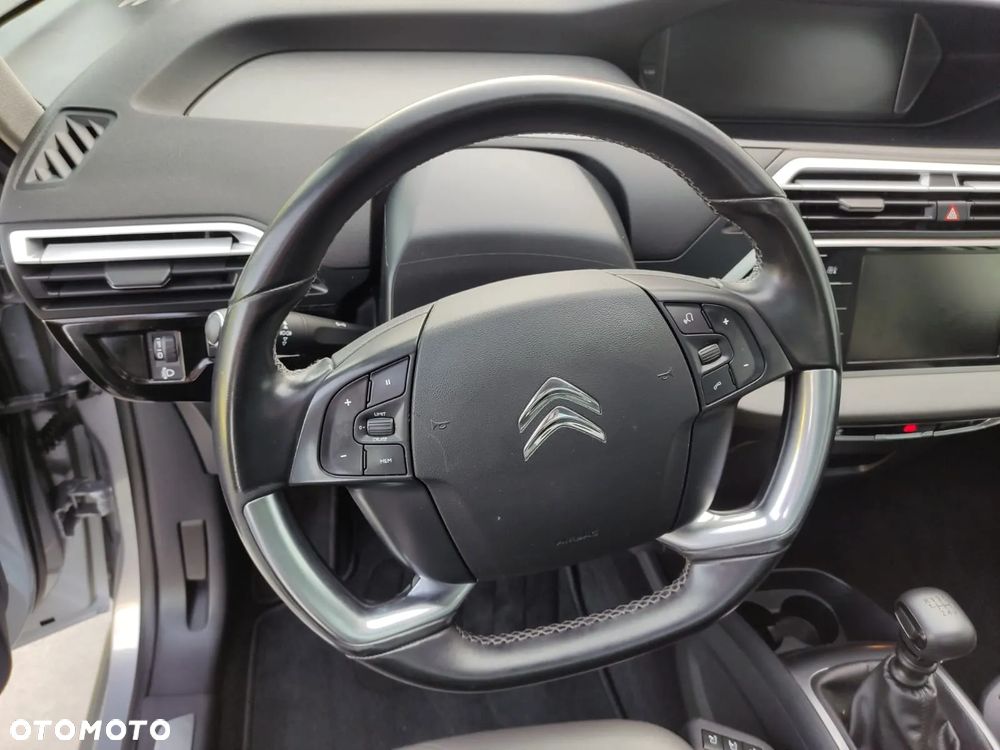 Citroën SpaceTourer - 25