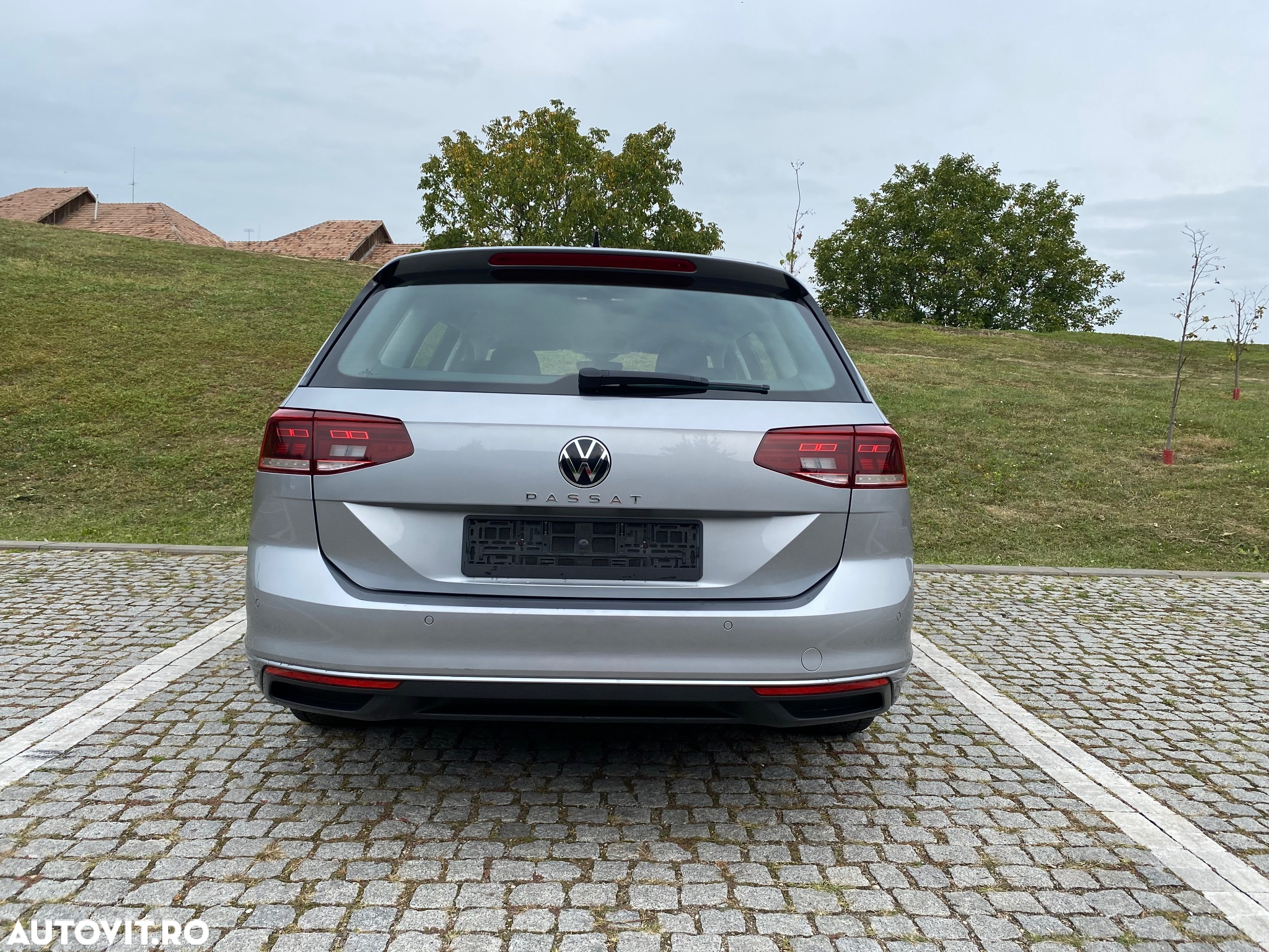 Volkswagen Passat Variant 2.0 TDI DSG Comfortline - 6