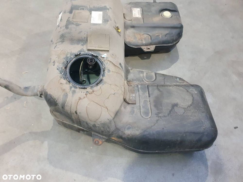 ZBIORNIK PALIWA BAK RANGE ROVER SPORT II L494 HPLA9K007AD - 4