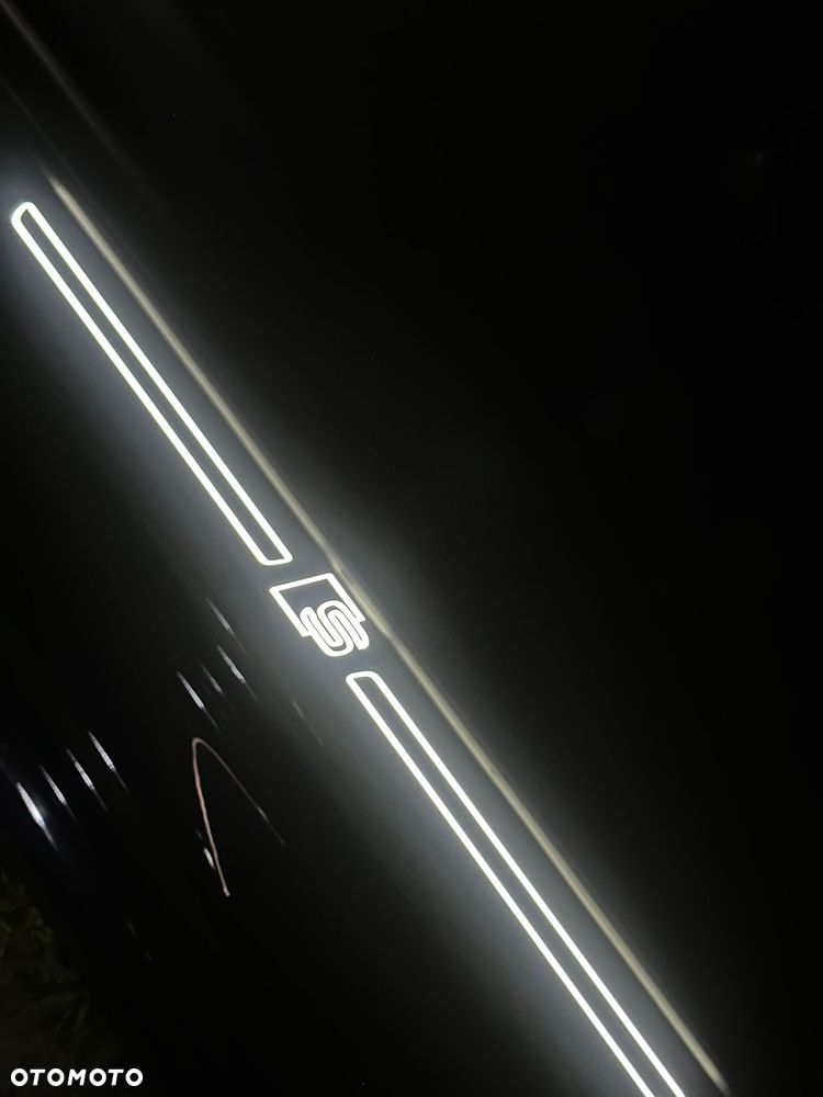 Audi A4 Avant - 4