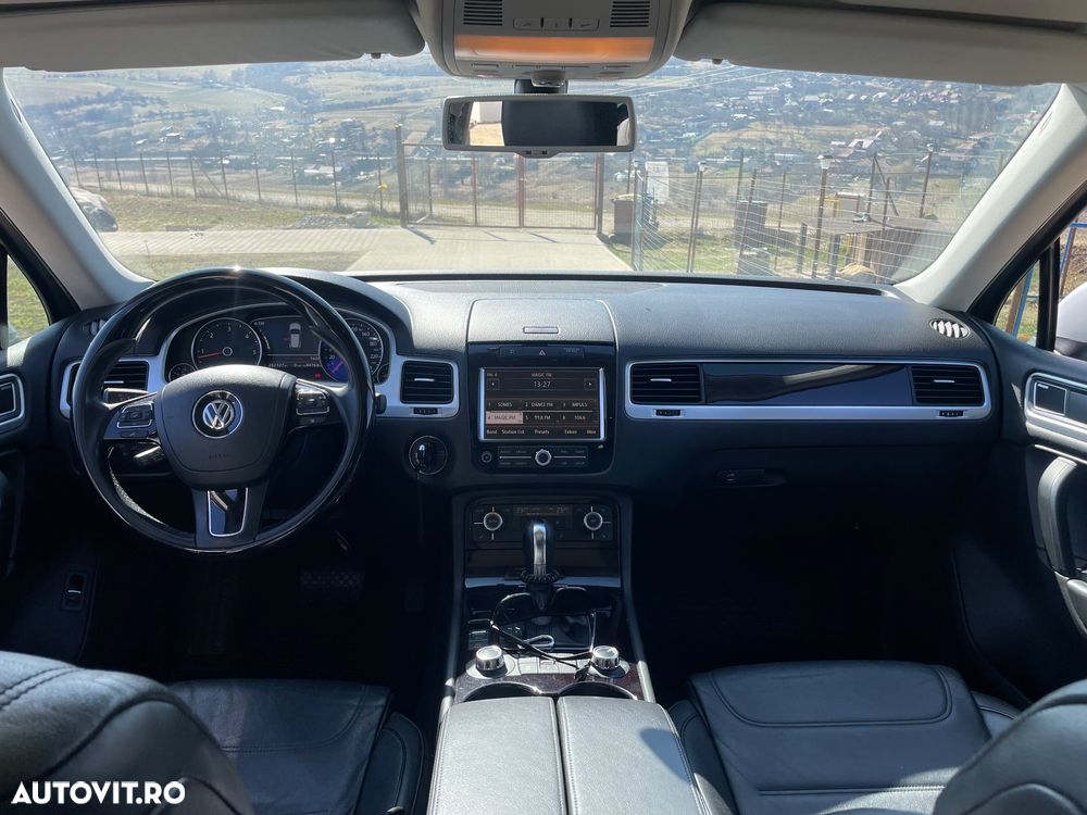Volkswagen Touareg 3.0 V6 TDI BMT - 17