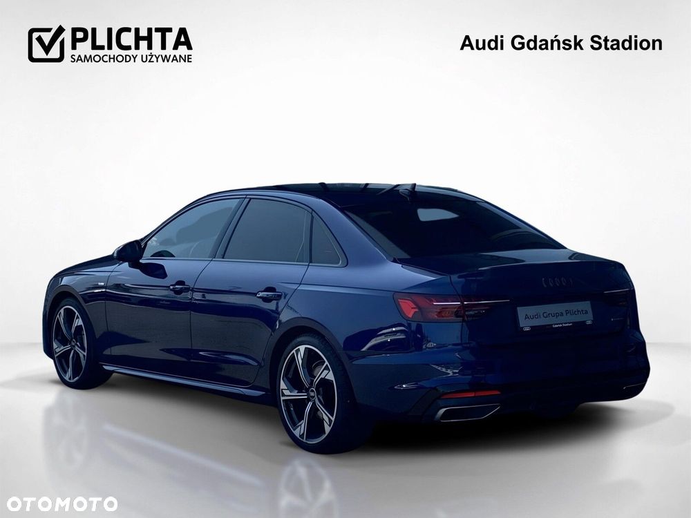 Audi A4 Limousine - 4