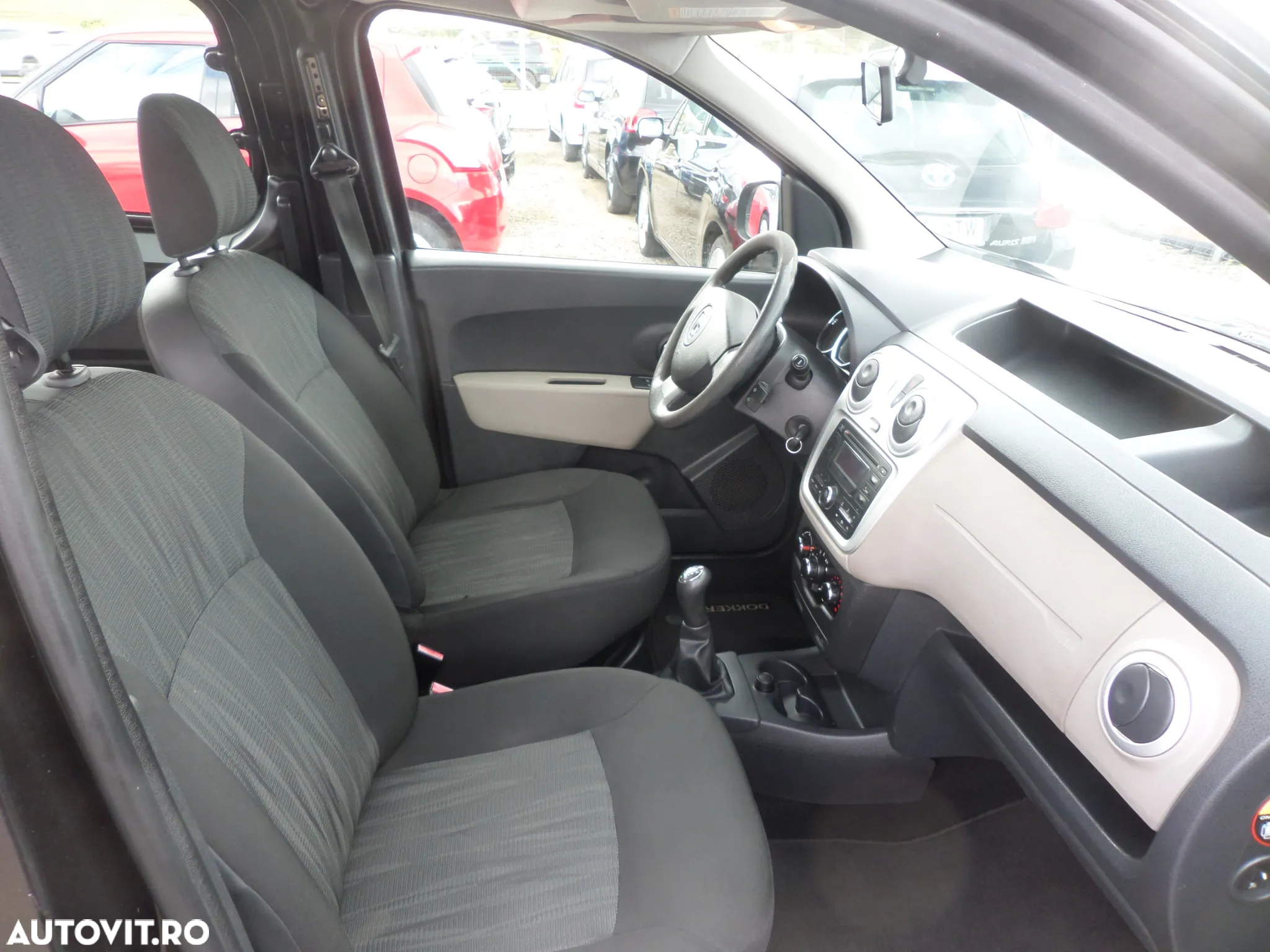 Dacia Dokker 1.5 dCi 90 CP Laureate - 16