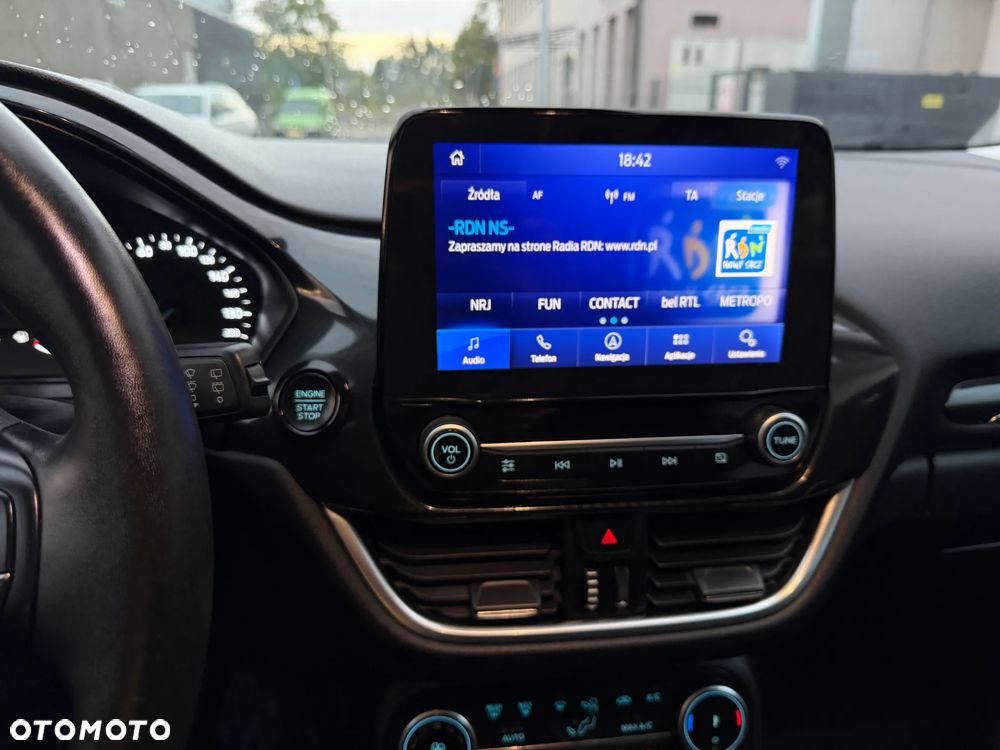 Ford Puma 1.0 EcoBoost mHEV Titanium Design - 14