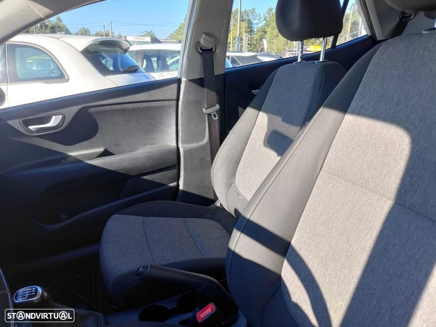 Kia Stonic 1.0 T-GDI Drive - 8