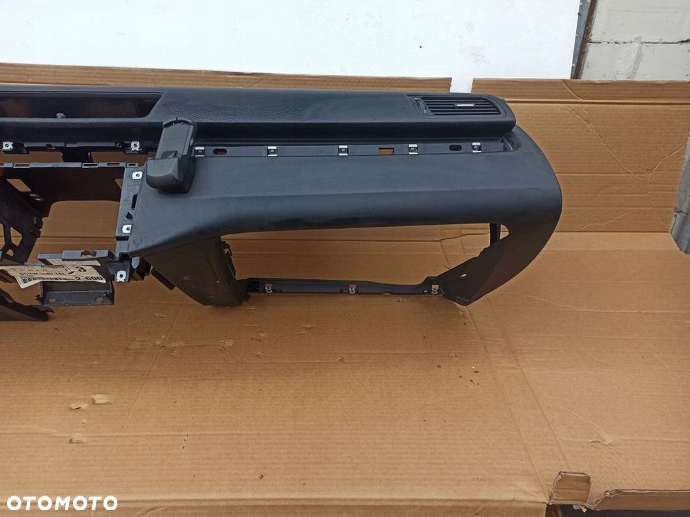 Deska rozdzielcza kokpit konsola VW PASSAT B6 B7 CC Europa - 5