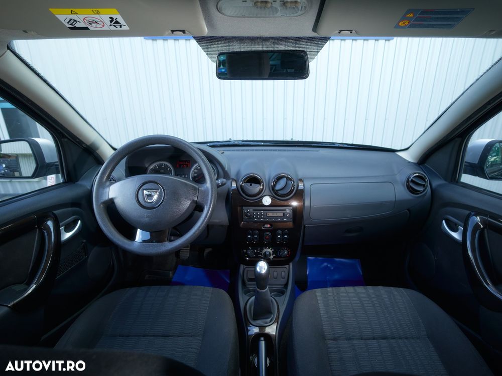 Dacia Duster 1.6 16V 4x2 - 7