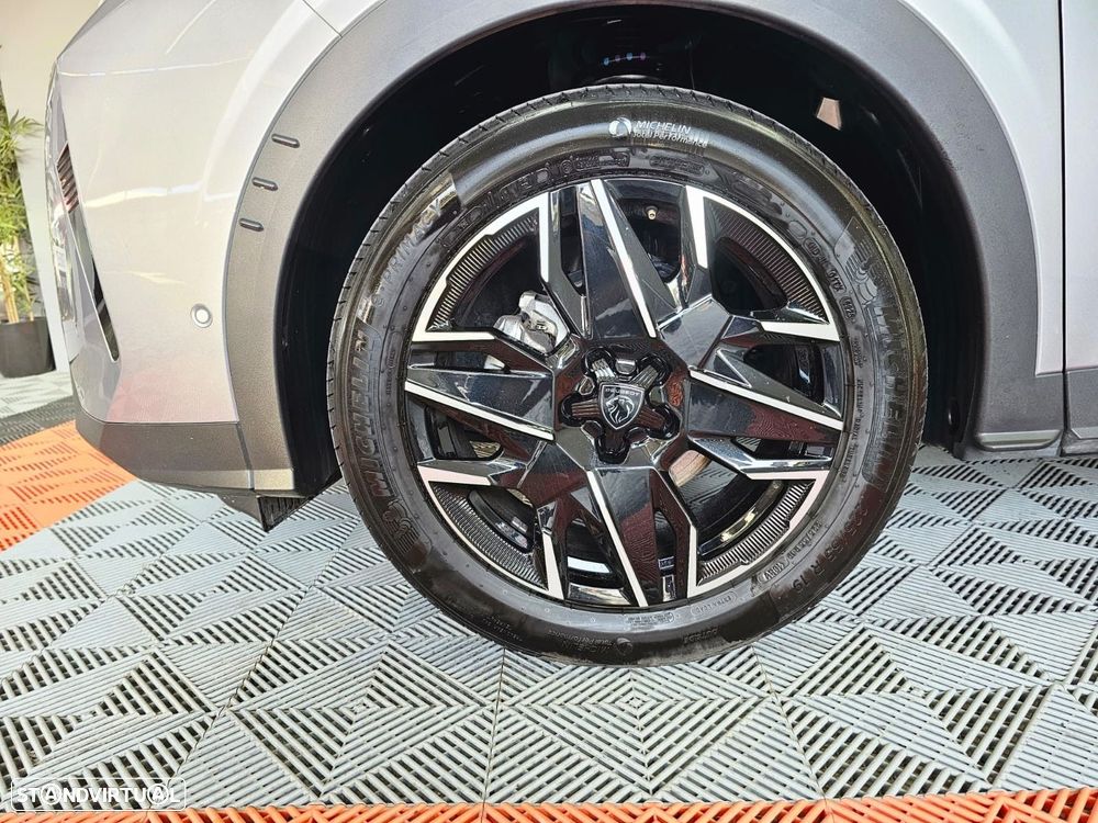 Peugeot 3008 1.2 Hybrid Allure e-DCS6 - 10