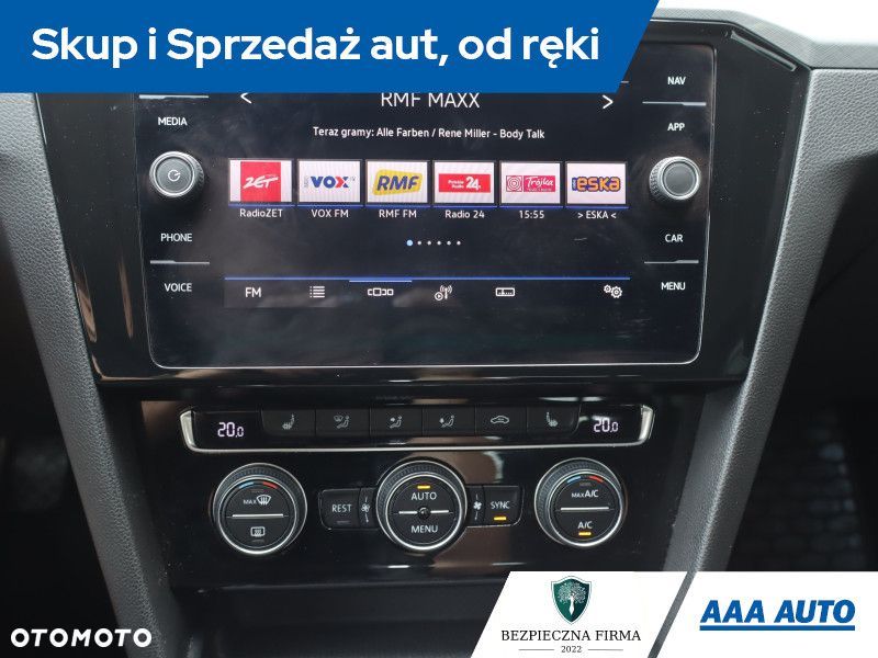 Volkswagen Passat - 15