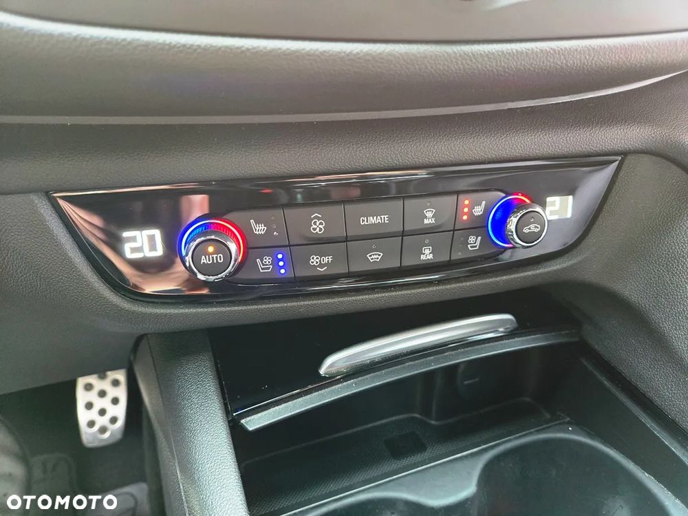 Opel Insignia 1.5 Automatik Business Elegance - 27