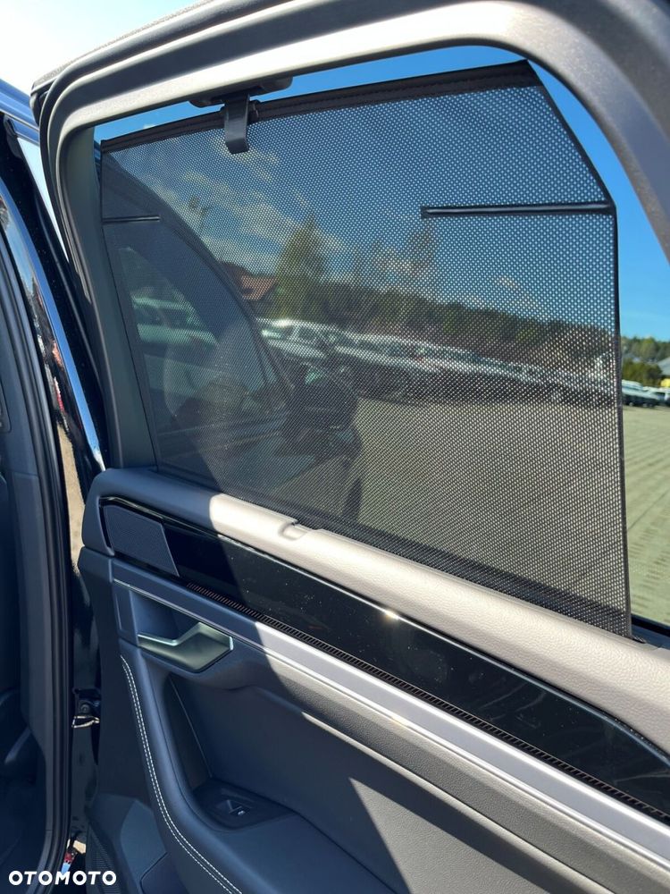 Volkswagen Touareg 3.0 V6 TDI 4Motion R-Line Final Edition - 14