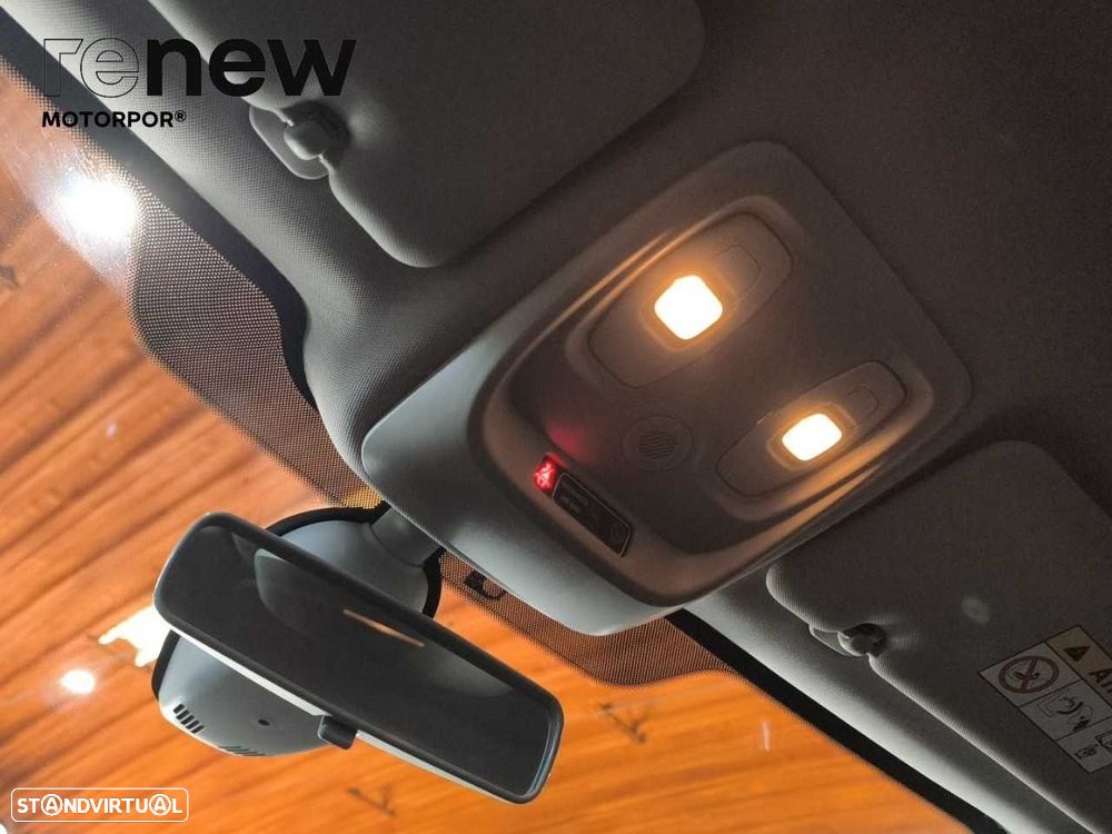 Renault Captur 0.9 TCE Exclusive XMOD - 25