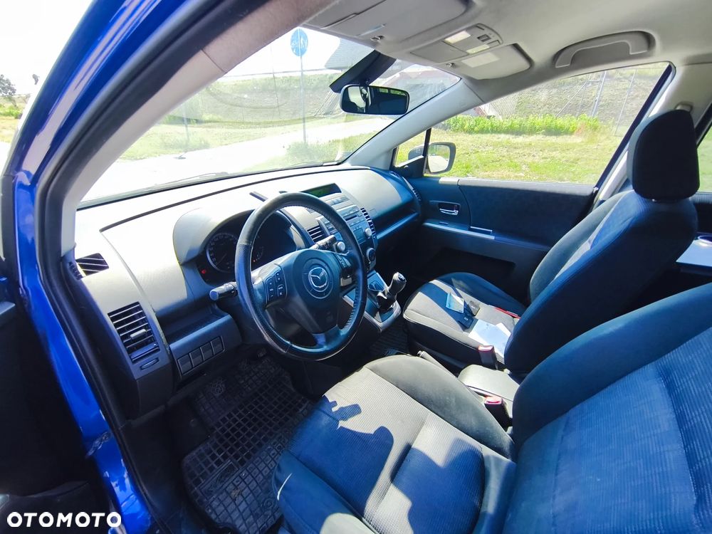 Mazda 5 2.0 Exclusive + - 14