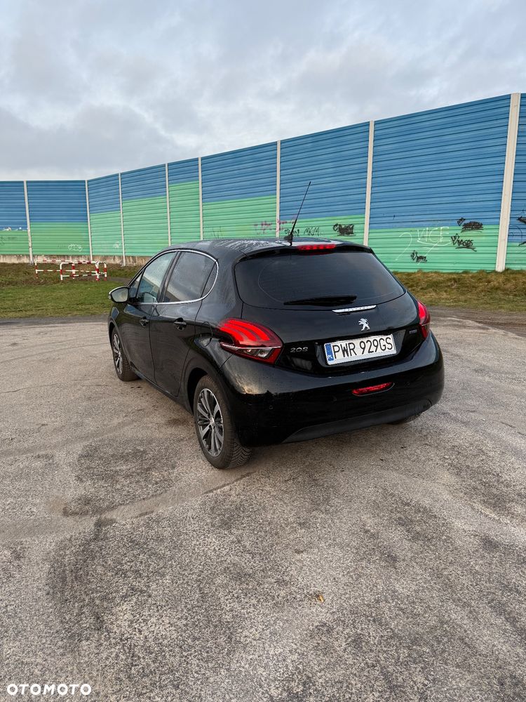 Peugeot 208 1.2 PureTech Allure - 3