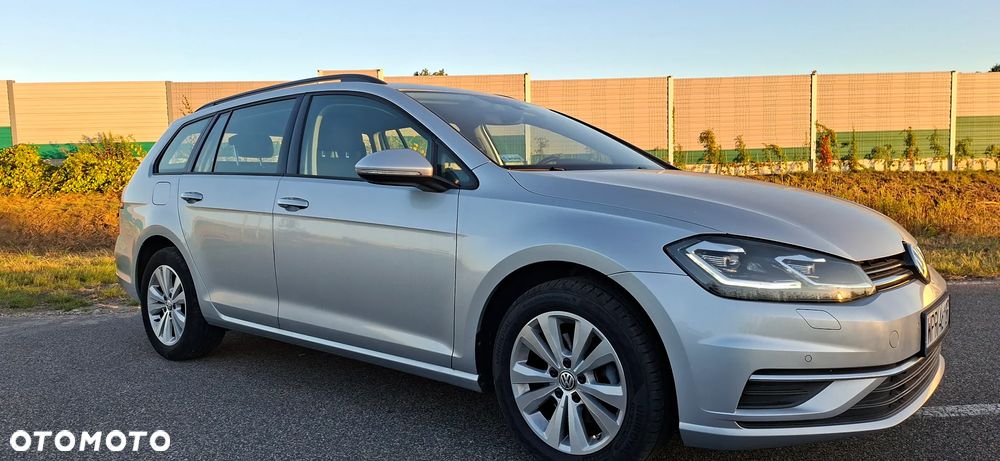 Volkswagen Golf VII 1.6 TDI BMT Comfortline - 4