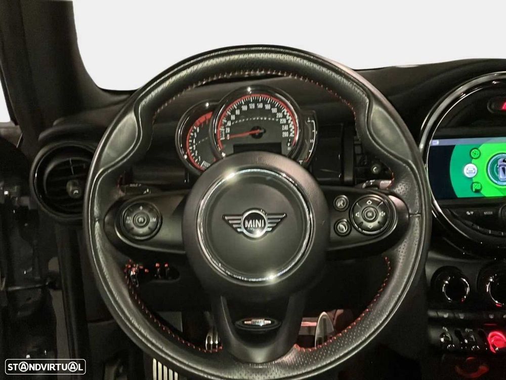 MINI 3 Portas John Cooper Works - 15