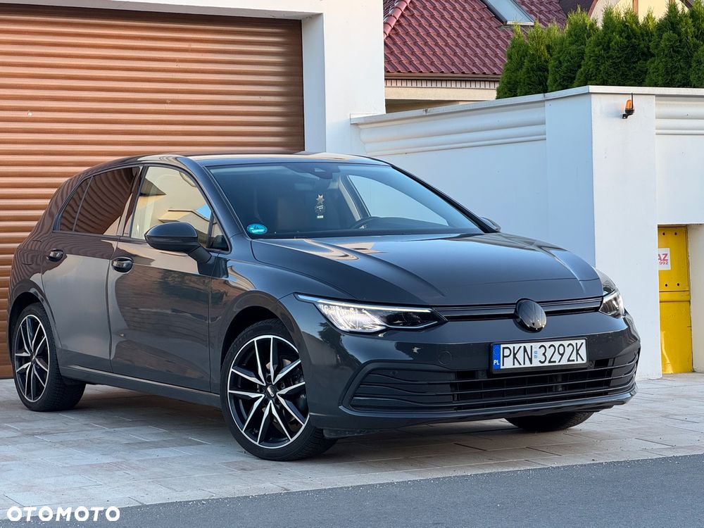 Volkswagen Golf 1.5 eTSI OPF DSG Style - 8