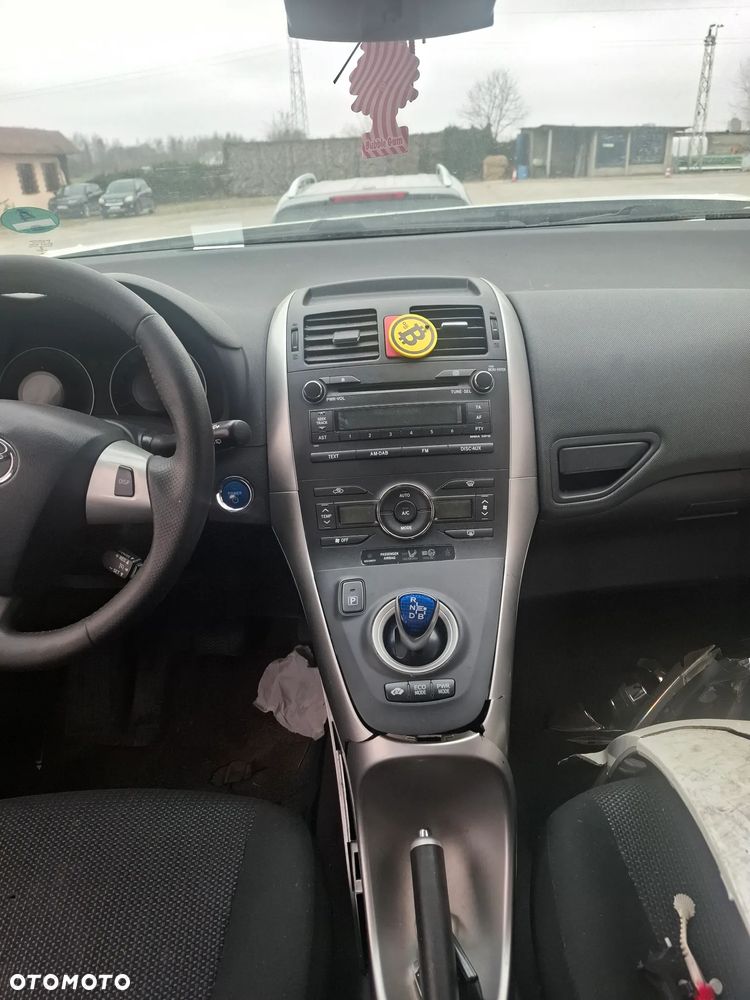 Toyota Auris - 5
