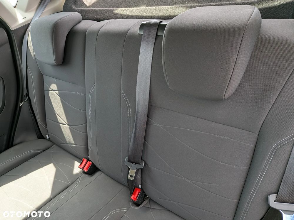 Ford Fiesta 1.25 Silver X plus EU5 - 15