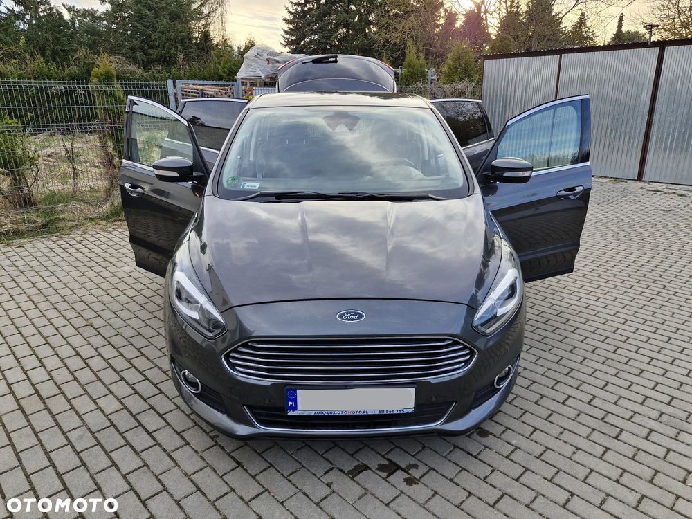 Ford S-Max 2.0 TDCi Titanium PowerShift - 15