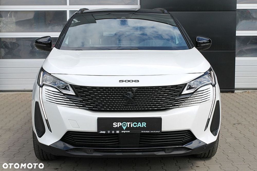 Peugeot 5008 - 10