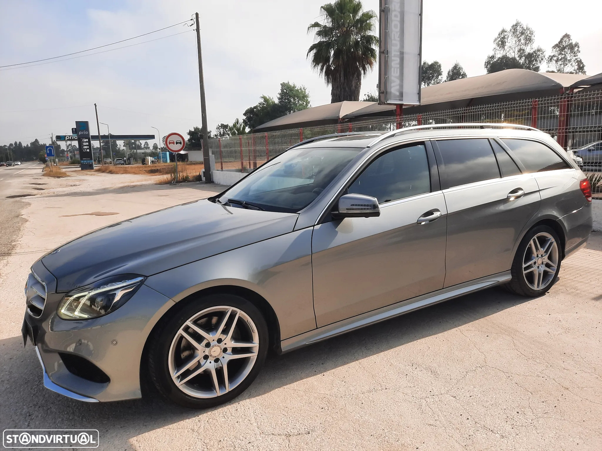 Mercedes-Benz E 300 Bluetec Hybrid Avantgarde - 5
