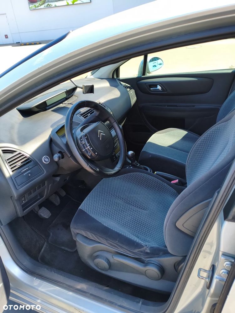 Citroën C4 1.6 16V Impress - 2