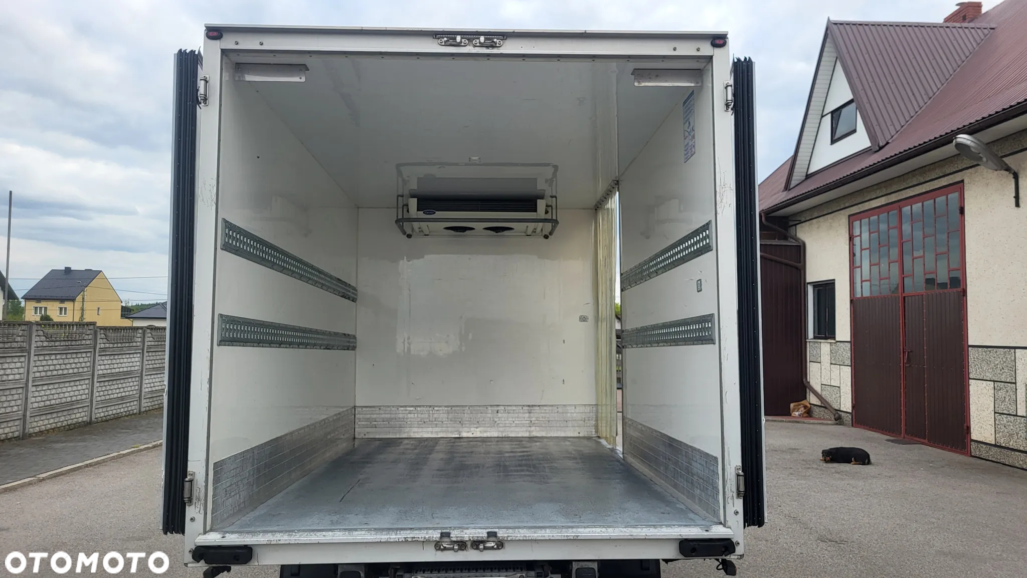 Mercedes-Benz Sprinter - 30