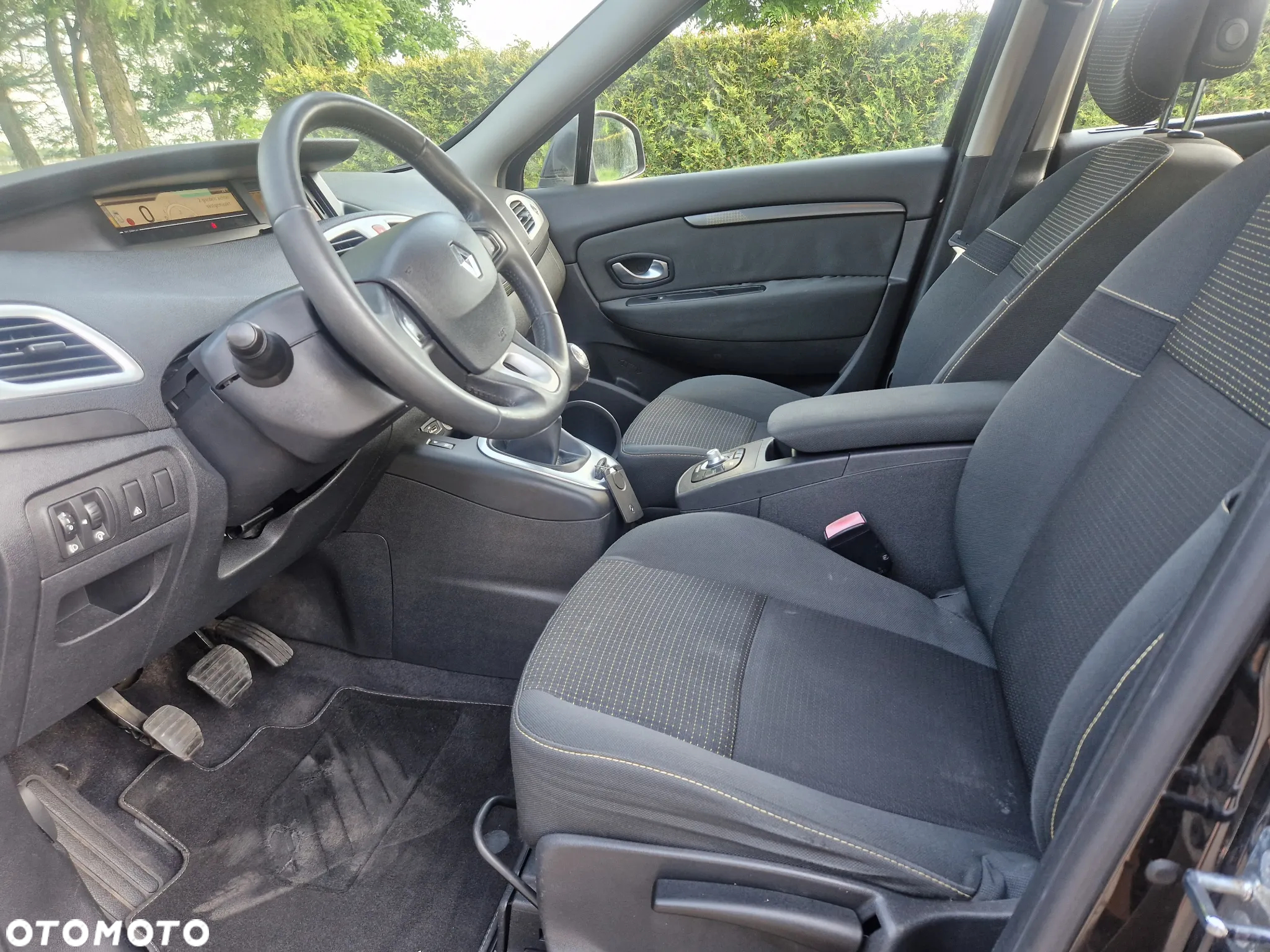 Renault Scenic 1.4 16V TCE Expression - 9