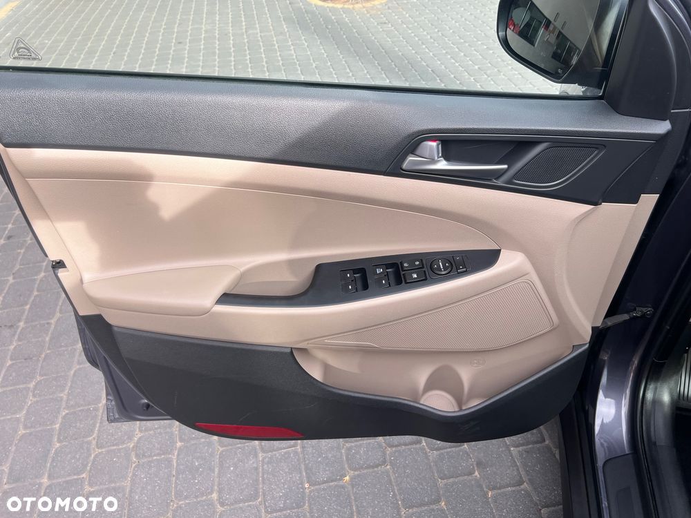 Hyundai Tucson - 16
