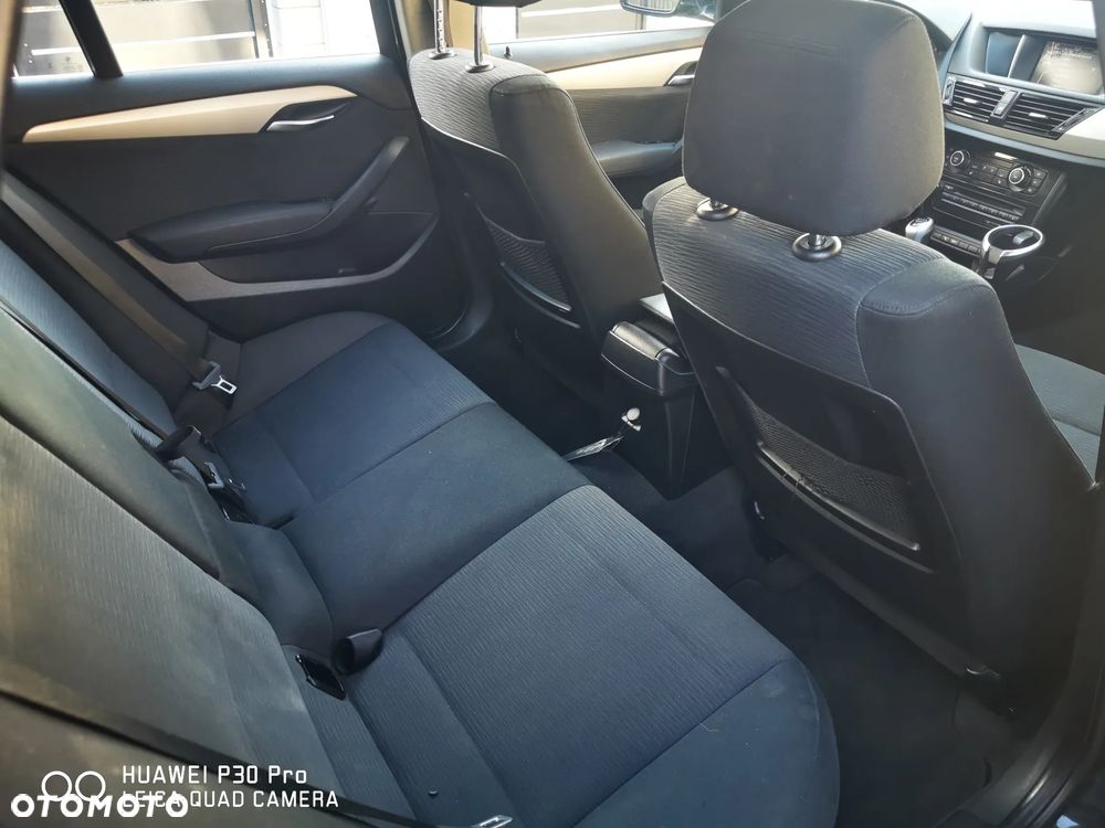 BMW X1 sDrive18i - 8