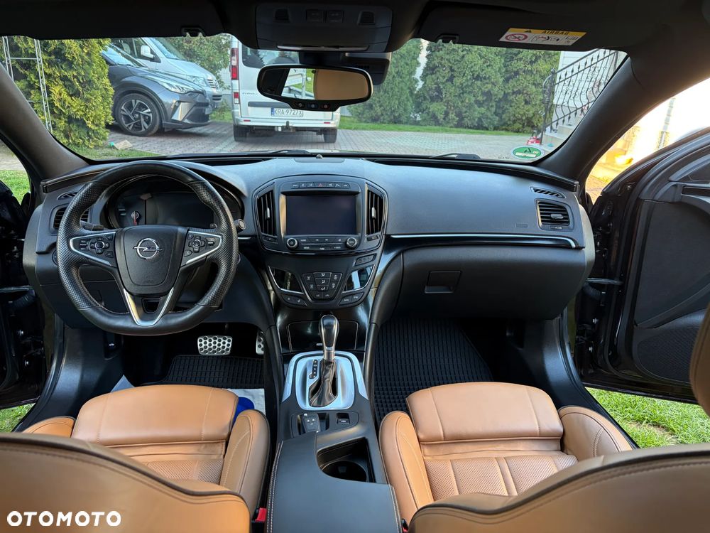Opel Insignia 2.0 T Executive 4x4 - 15