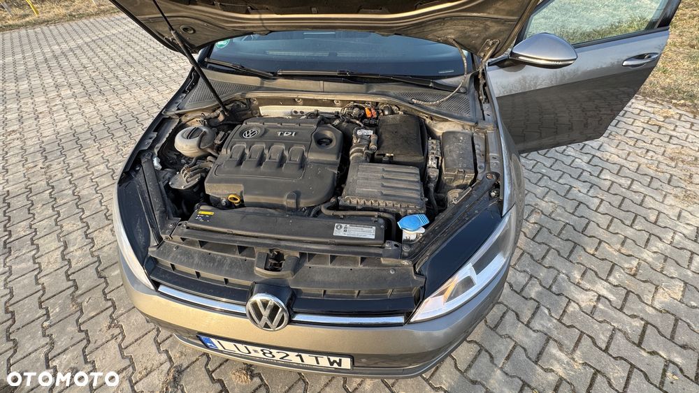 Volkswagen Golf 2.0 TDI BlueMotion Technology Cup - 27