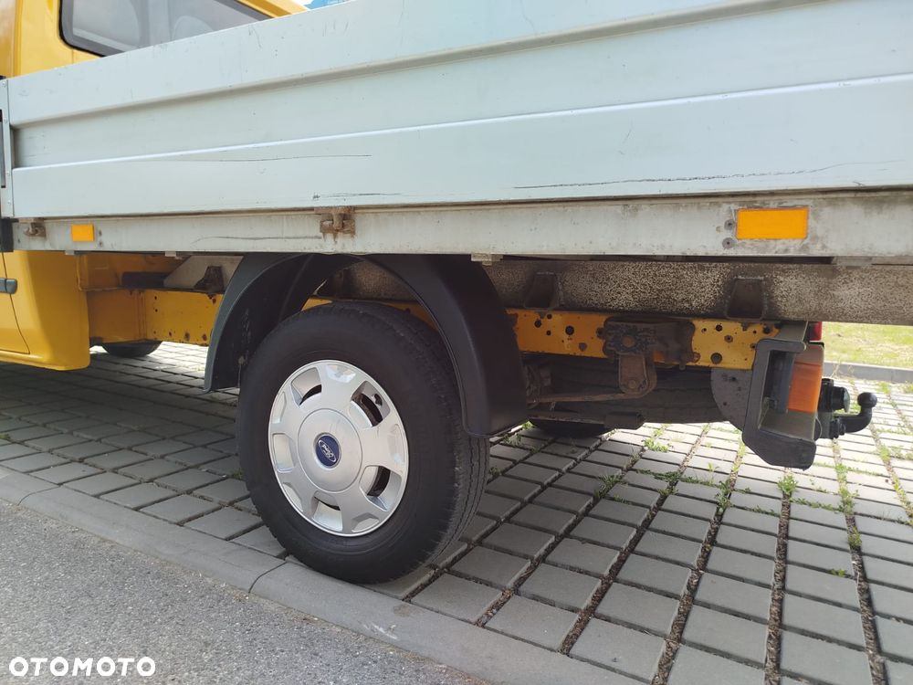 Ford Transit - 9