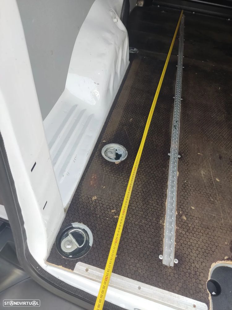 Opel VIVARO -E CARGO LONGA XL - 12