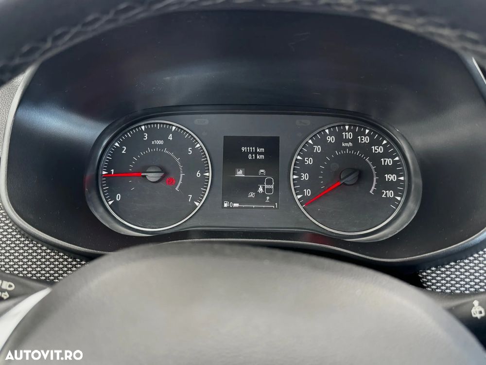 Dacia Sandero Stepway TCe 90 MT6 Comfort - 11