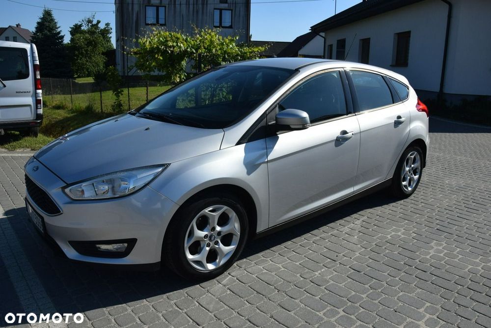 Ford Focus 1.5 EcoBlue STart-Stopp-System TITANIUM - 16