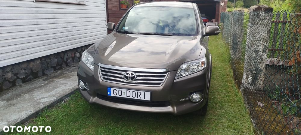 Toyota RAV4 2.2 D-CAT Premium - 2