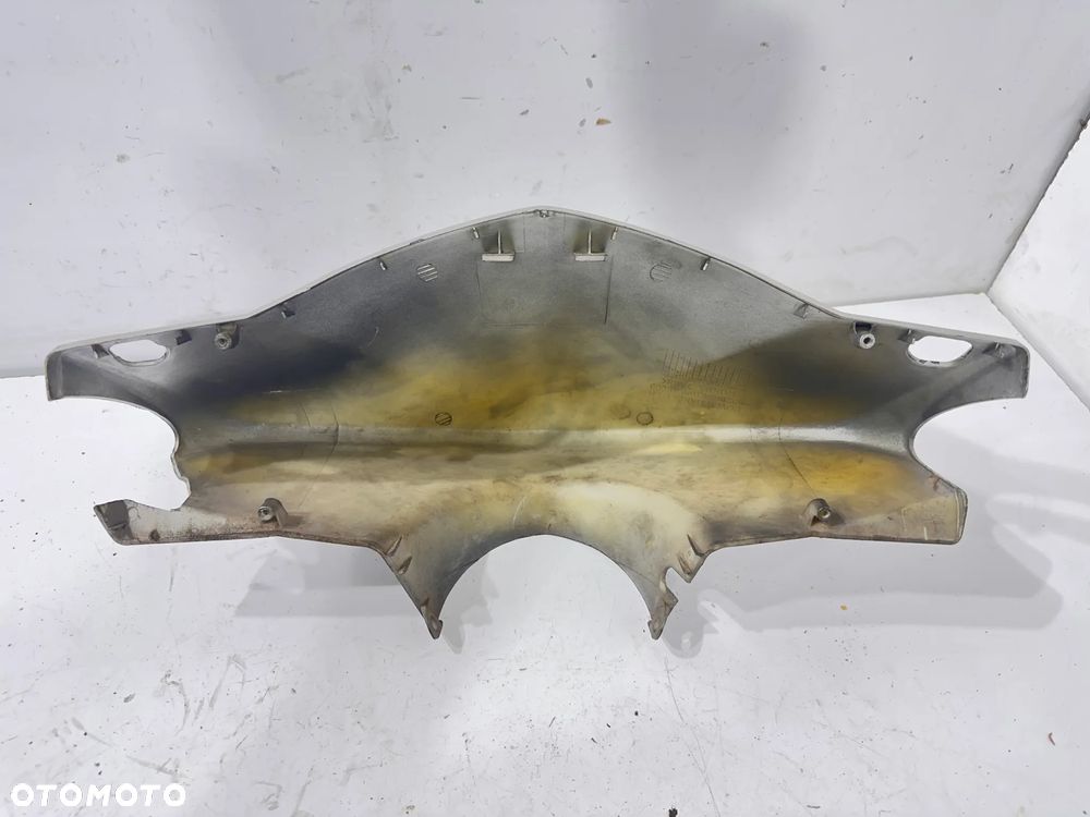 Obudowa kierownicy Honda Lead 100 - 3